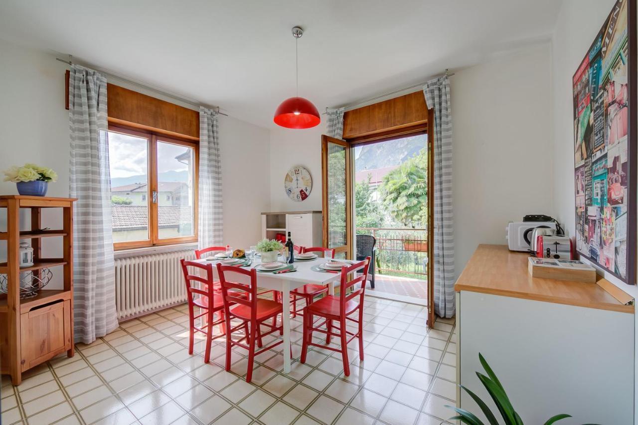 The Bon'Ora Apartment - Happy Rentals Riva del Garda Bagian luar foto