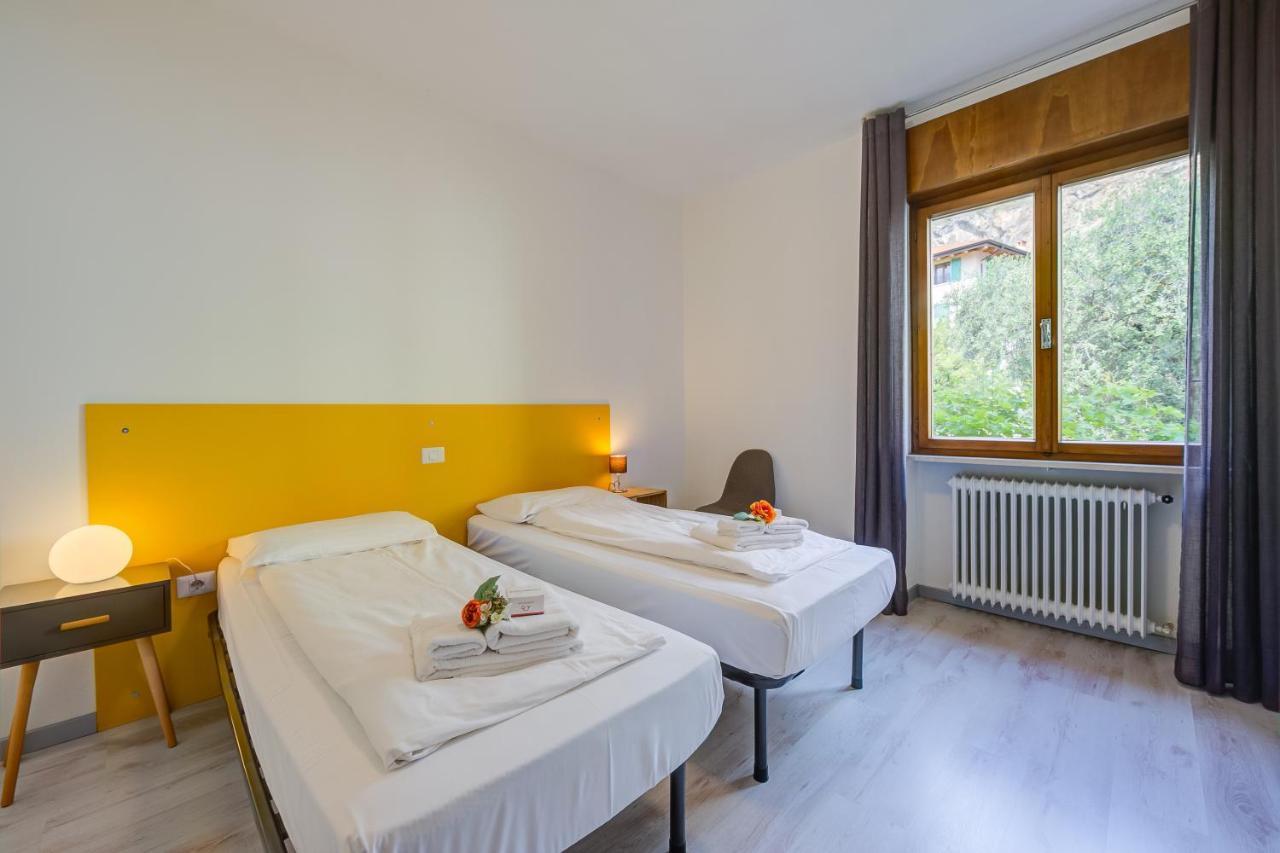 The Bon'Ora Apartment - Happy Rentals Riva del Garda Bagian luar foto