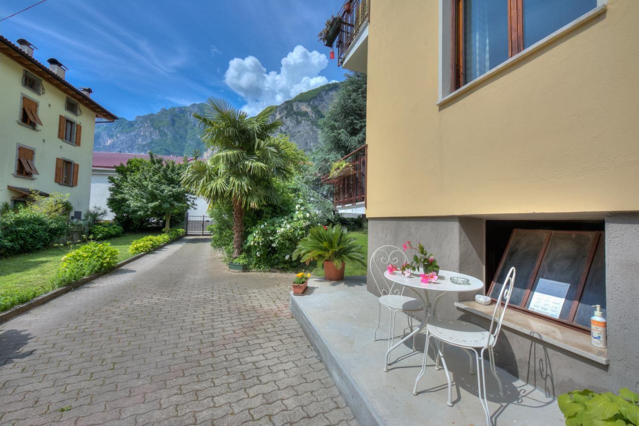 The Bon'Ora Apartment - Happy Rentals Riva del Garda Bagian luar foto